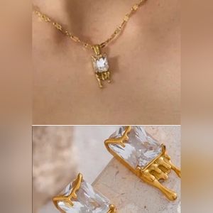 Set Nsck& earrings  18k gold plated PVD STAINLESS STEEl